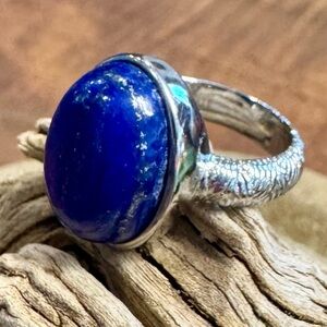 Silver & Lapis Azul Gemstone Ring Size 6 NWOT